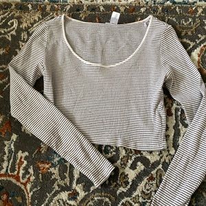 Striped long sleeve crop top